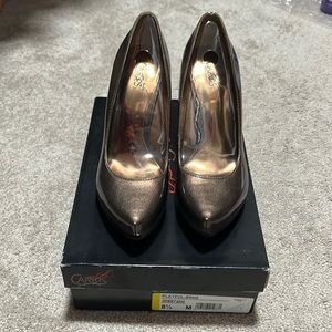 Carlos By Carlos Santana Gold heels. Size 8 1/2